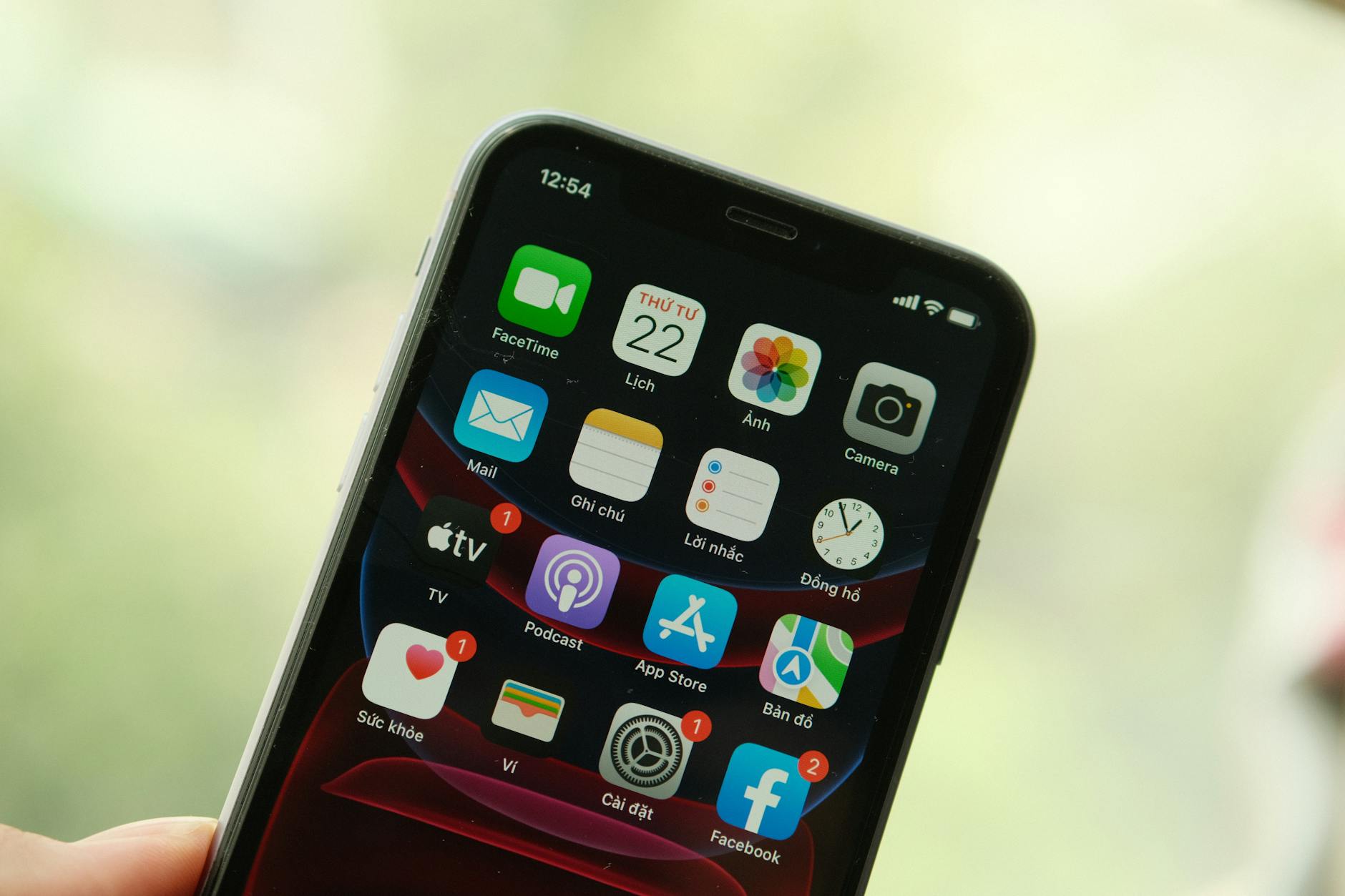 Thao tác thêm website vào màn hình chính trên iPhone bằng Safari